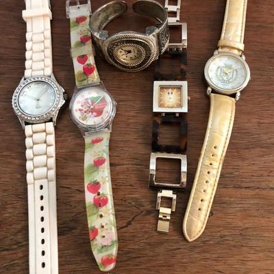 Lot of Women's Wrist Watches 