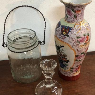 Oriental Vase Galss Jar Candlestick. 