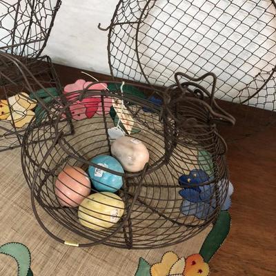 Wire Baskets Chicken Alabaster Eggs