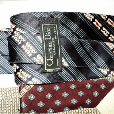 Vtg set of 5 Couture silk Ties Circa 1960's Signed 