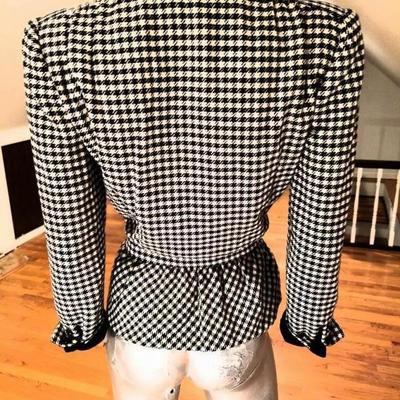 Vtg 1970's Valentino Boutique  english wool Equestrian fitted jacket velour trim