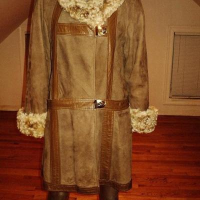 Vtg 1970's shearling mouton suede camel leather coat