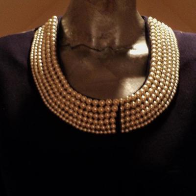 Couture Ecaille Paris French Jacket wool embellished with pearls 
