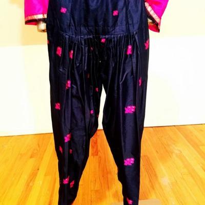 Vtg 1940's Polynesian raw silk Tunic and Pant ensemble hand embroidery/mirrors