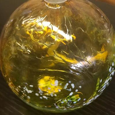 Beautiful Swirl Design Amber Glass Oil Lamps (Item #134)