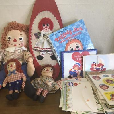 Raggedy Ann and Andy Collections (Item #119)