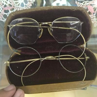 Vintage Glasses (Quantity 2) (Item #104)