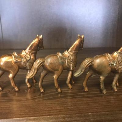 Set of 3 Horse Figurines (Item #154)