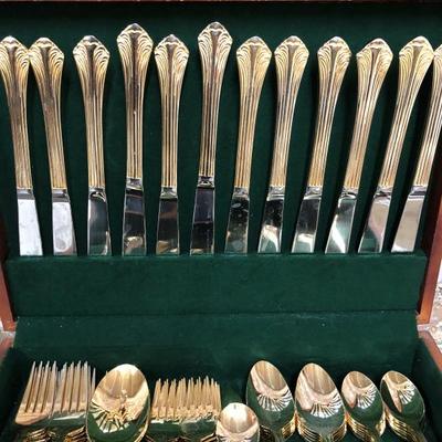 Royal Gallery Gold Toned Flatware Service for 8 w/Serving Pieces 