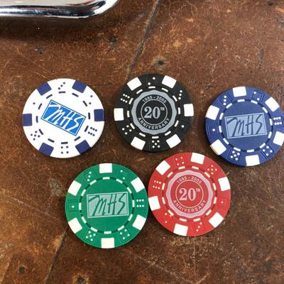 Texas Hold'Em Poker Chip Set w/Case Cards Dice 