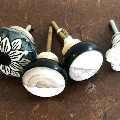 Lot Mixed Knobs, Drawer Pulls 