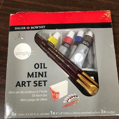 Artist Paint Set NEW Mini Oil Paints 