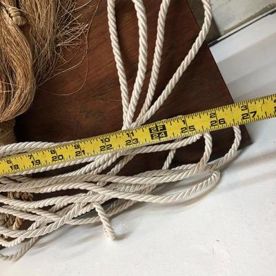 Curtain Tie Backs Tassels White and Gold 