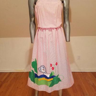 Vtg Pinafore seersucker dress with embroidered animal applique'