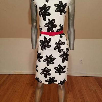 Vtg MOD wiggle piquet print dress red patent leather belt