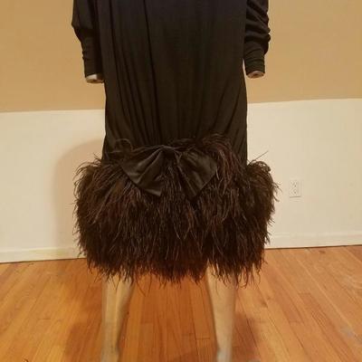 Vtg Iconic Jeanette for St.Martin Feather embellished rare dress one size X