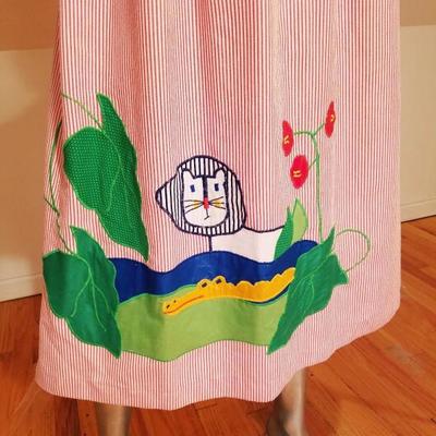Vtg Pinafore seersucker dress with embroidered animal applique'