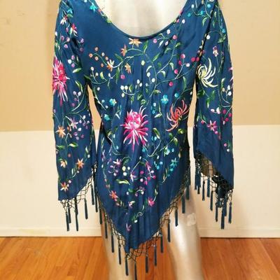 Vtg Chinese Rare Canton  embroidered Piano shawl Rop w/glass fringes