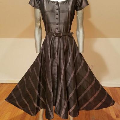 Vtg  1950's Silver grey Shantung full sweep dress w/belt 