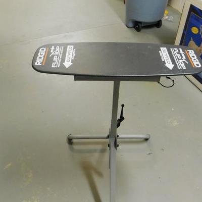 Rigid Adjustable Flip Top Board Table