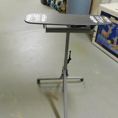 Rigid Adjustable Flip Top Board Table