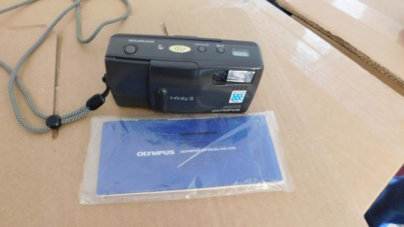 Olympus Infinity II Camera | EstateSales.org