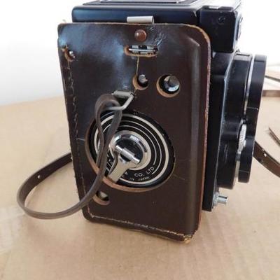 Vintage Yashica-Mat EM Color Camera with Case