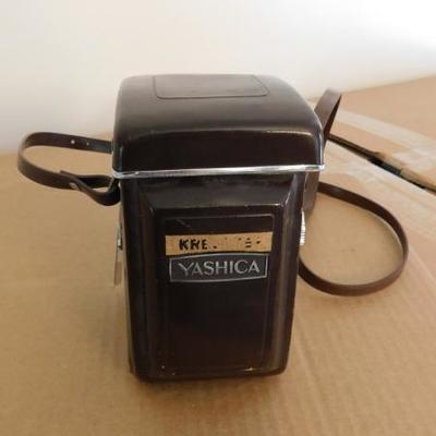 Vintage Yashica-Mat EM Color Camera with Case