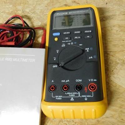 Fluke 87 Hand Held Oscilloscope with Leads and Manual