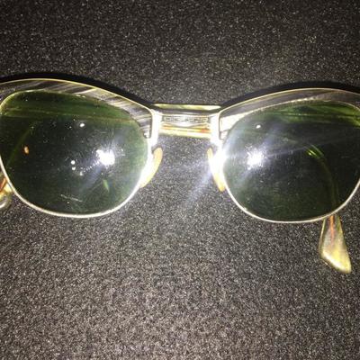 Cat Eye prescription bifocal sunglasses 