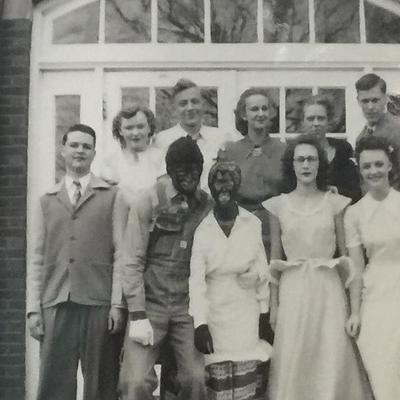 Black face 1950 (4 pictures)- white kids in black face for school play