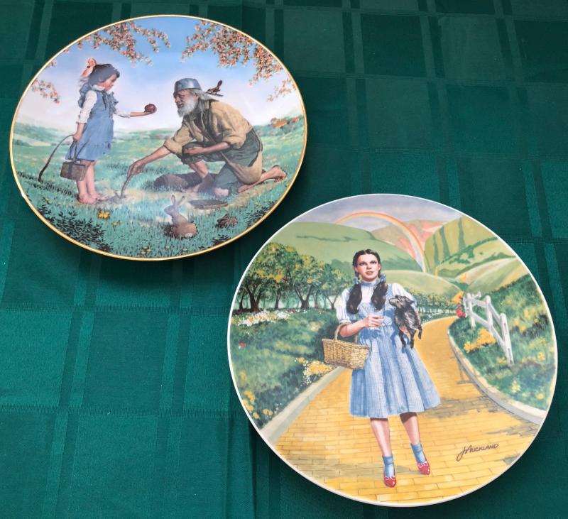 Collector Plates Wizard of Oz, Johnny Appleseed