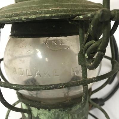 Lot 98 - Vintage Lantern Lamp