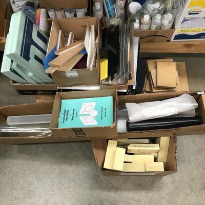 Lot 56 - Mutu Media Molds and More 