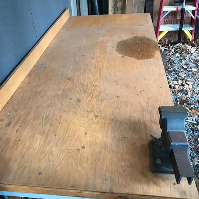 Lot 91 - Wood and Metal Workbench with Swivel Vice 