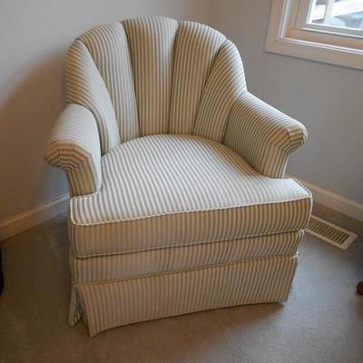 Tufted Back Chair Made by Pembrook