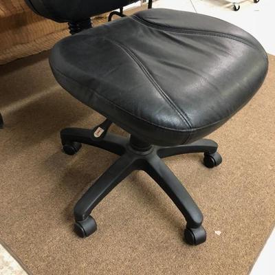 Black leather Secretary's Office Chair