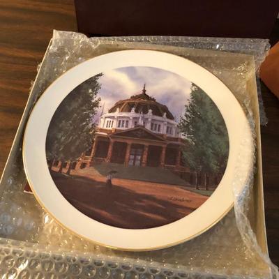 Limited Edition Utah Collection Plates bty Al Rounds pair