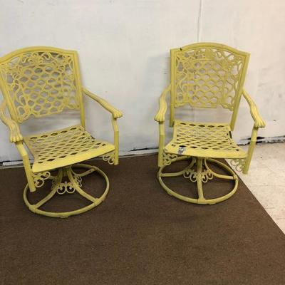 Cast Aluminum Swivel Patio Dining Chairs pair