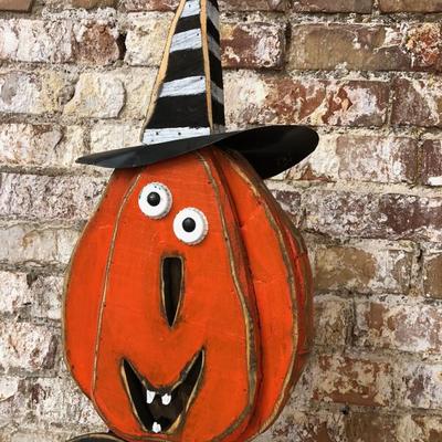 Halloween Decor Trick or Treat Pumpkin figure