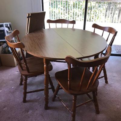 Lot 19 - Table and Chairs 