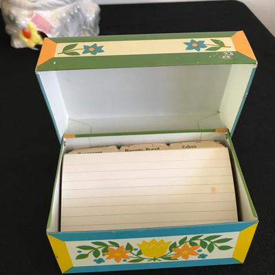 Lot 33 - Vintage Cookie Jar, Recipe Box and More