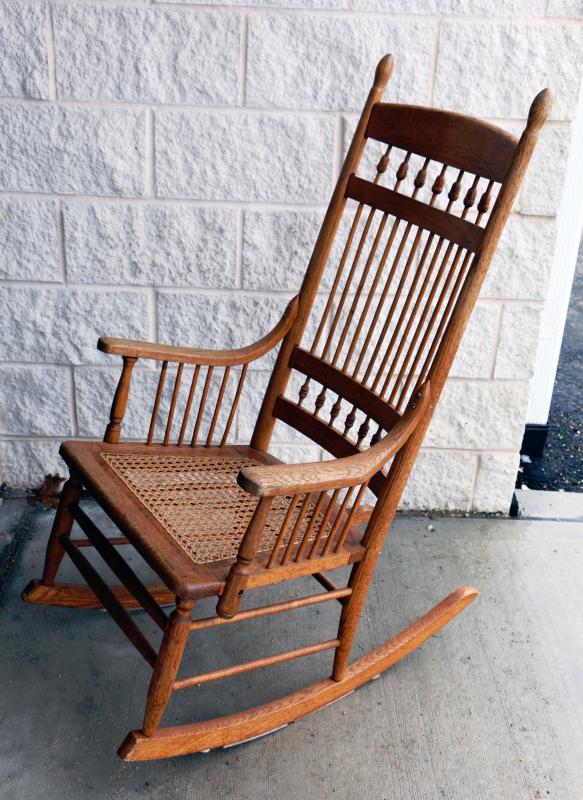 Oak rocking chair antique deals