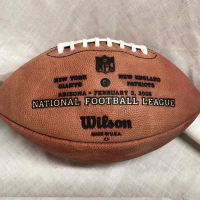 Giants vs Patriots Super Bowl XLII Wilson NFL Football (Item 346)