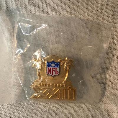 Super Bowl XXIII Pin (Item 342)