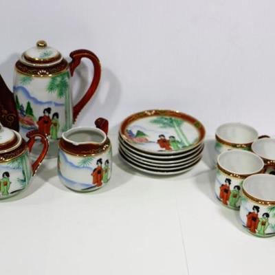 Vintage Japanese Porcelain Tea Set Hand Painted - 14 pieces Japan Made