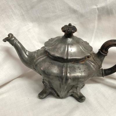 Shaw & Fisher Sheffield Tea Pot (Item 927)