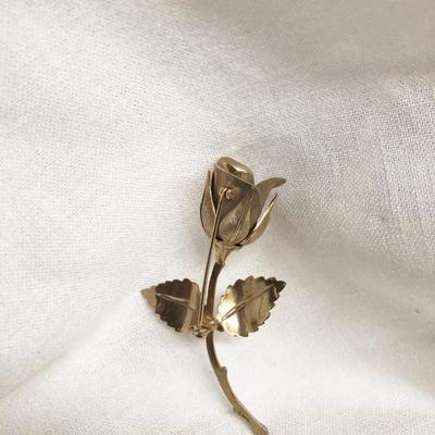 Gold Toned Rose Brooch (Item 925)