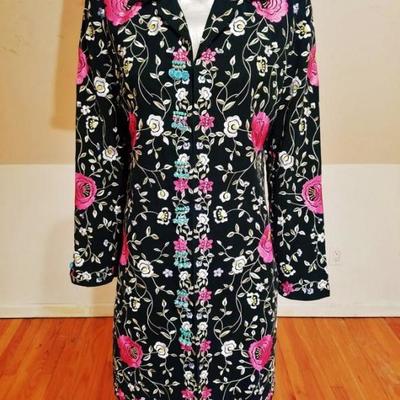 Vtg Japanese silk embroidered and aqua beaded Long kimono Jacket