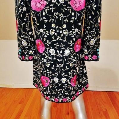 Vtg Japanese silk embroidered and aqua beaded Long kimono Jacket